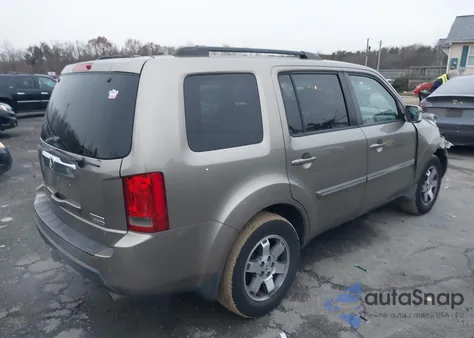 2011 Honda Pilot Touring from USA, damaged, VIN 5FNYF4H93BB061942